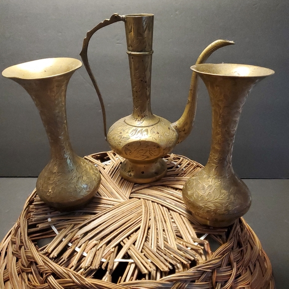 Vintage Harilela's made in India Brass long neck decorative pitcher and 2 vases
